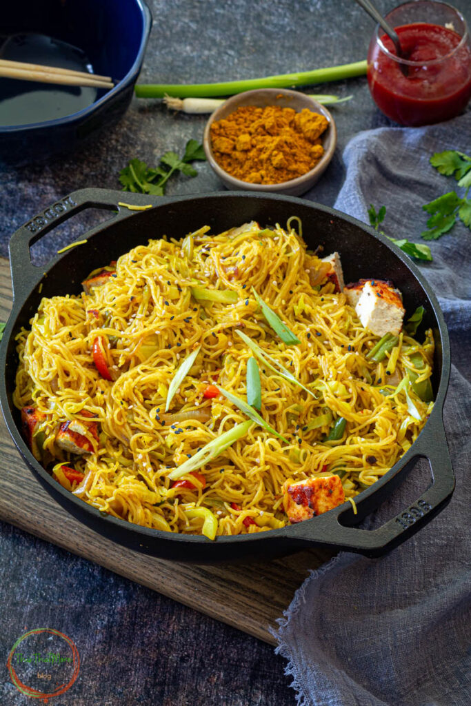 SINGAPORE NOODLES